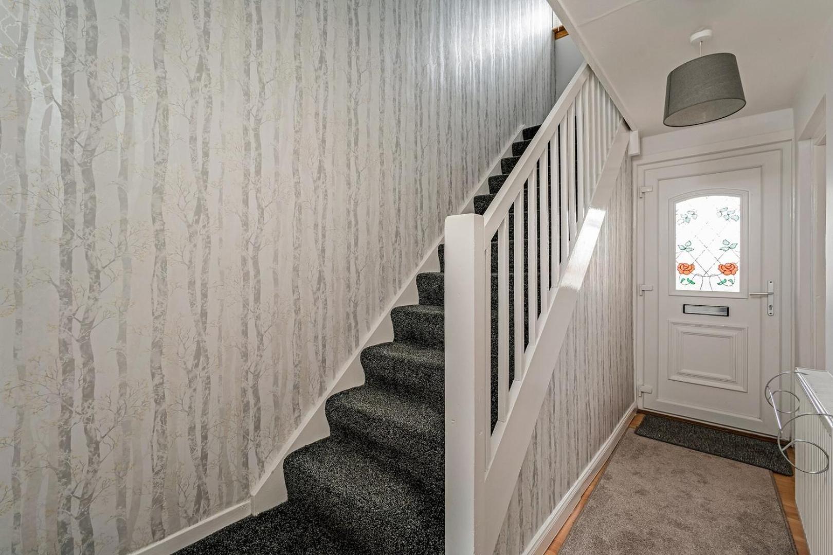 Centrally Situated 1 Bedroom House In Cumbernauld Exterior photo