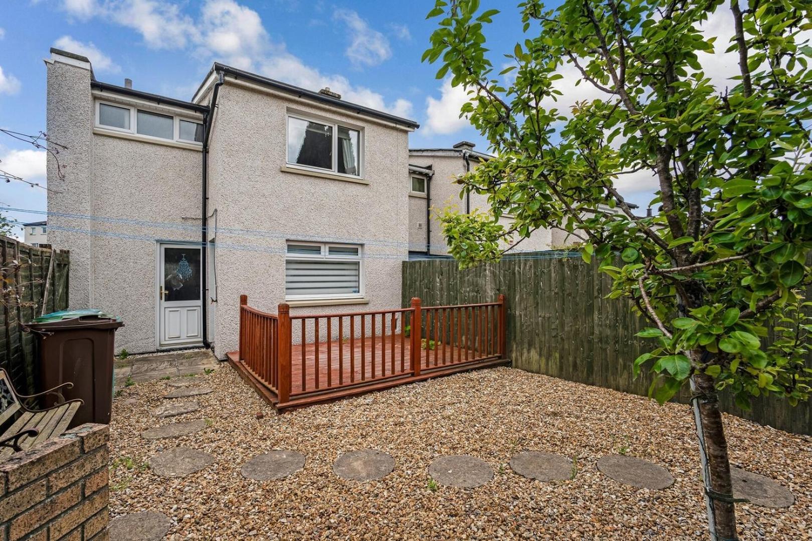 Centrally Situated 1 Bedroom House In Cumbernauld Exterior photo